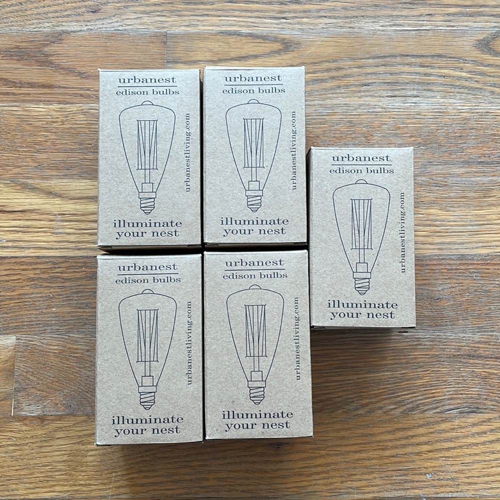 NWT Urbanest ST58 Edison Bulb with E12 Candelabra base - Set of 5